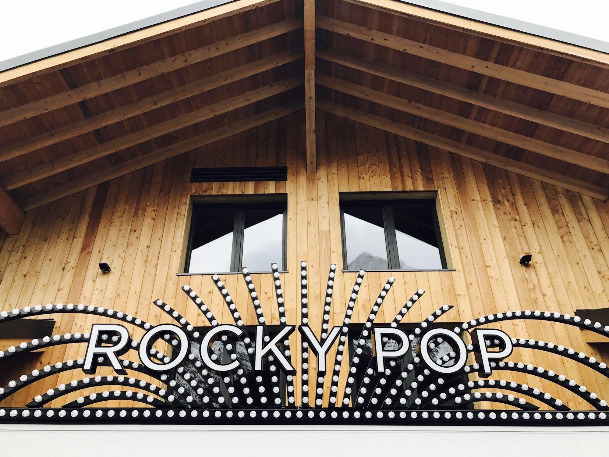 Rockypop Chamonix - Les Houches Hotel Exterior photo